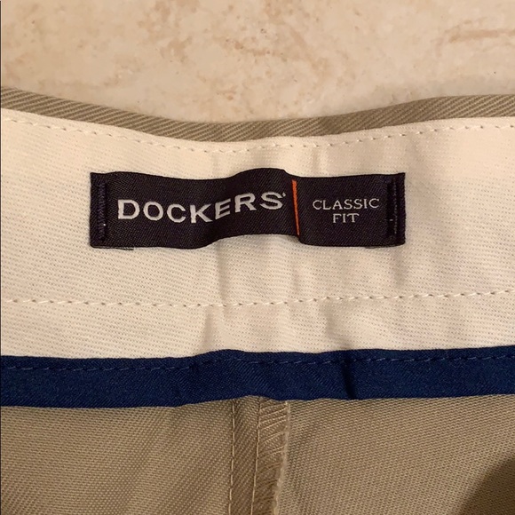 Dockers Men’s Easy Khaki Classic Fit 34x30 - Picture 6 of 7